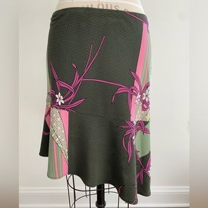 Y Yigal Green Print asymmetrical skirt size 2